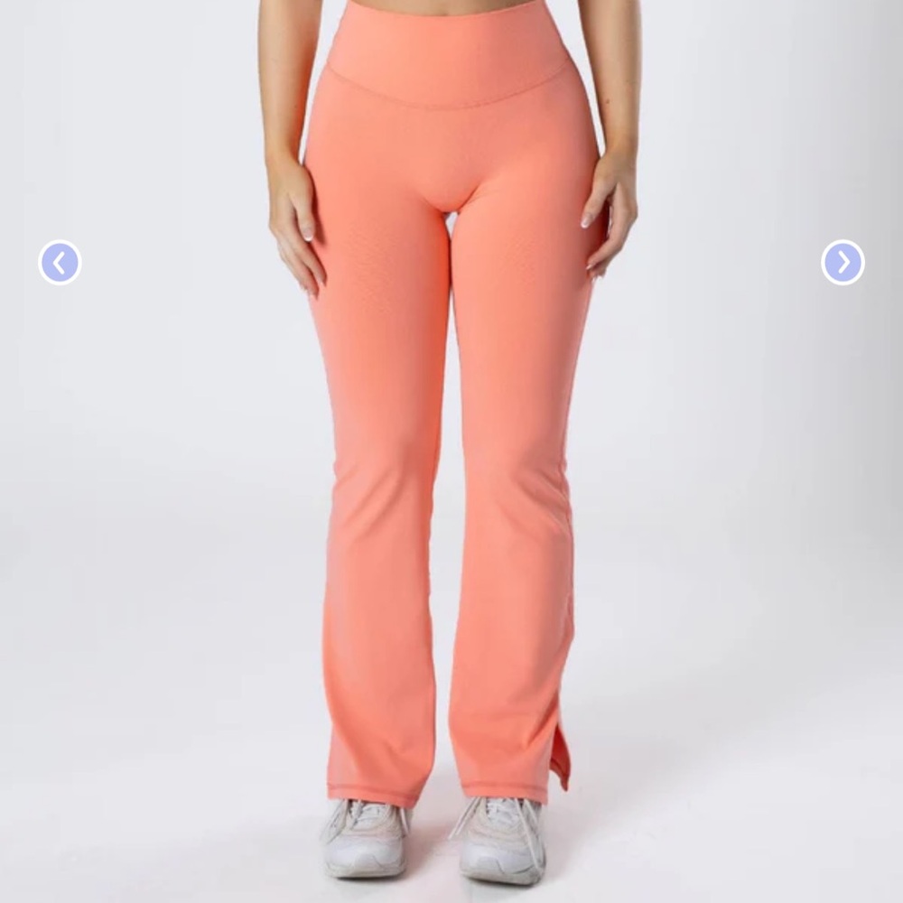 Paragon flare leggings